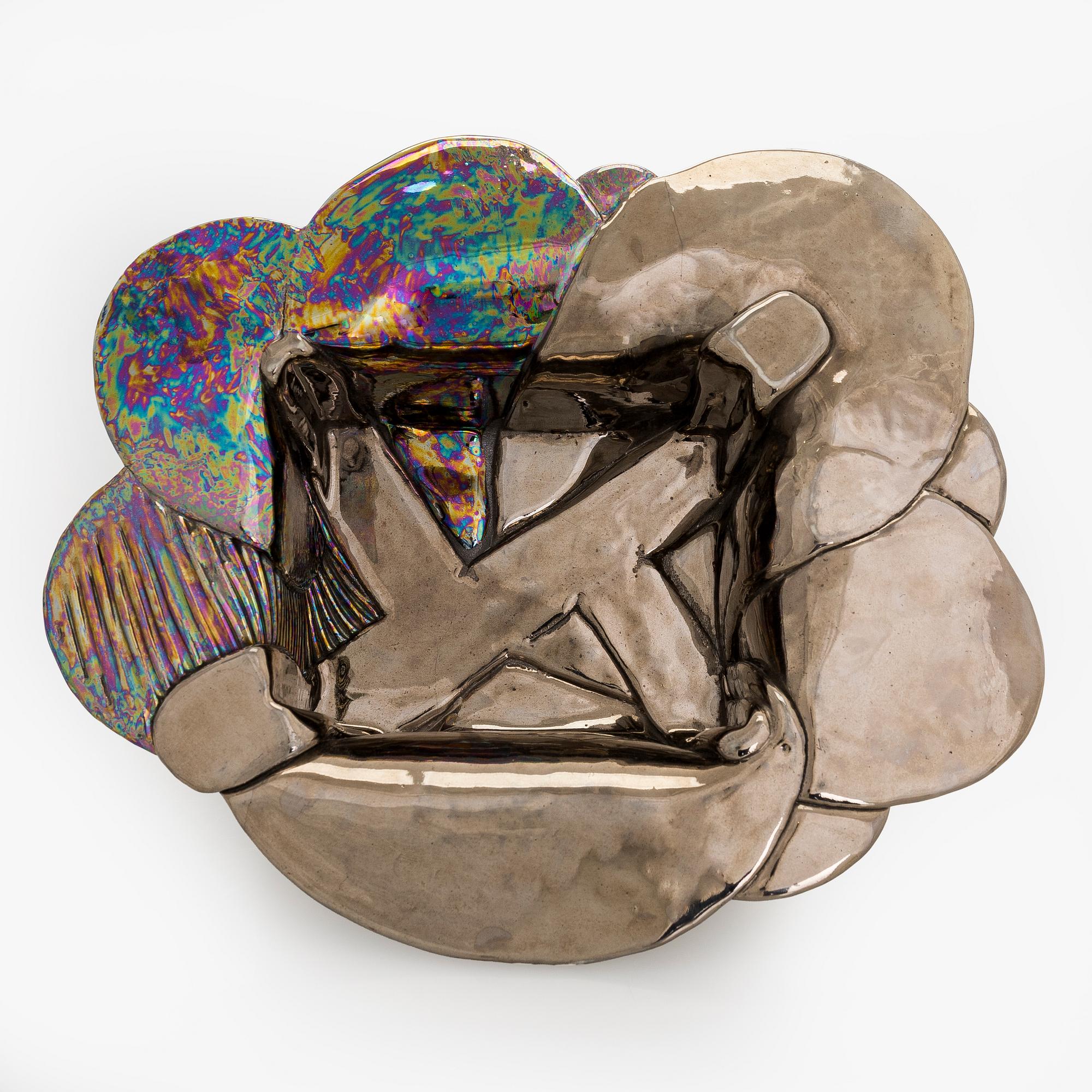 Zoltan Popovits, a ceramic bowl signed Popovits Arabia.