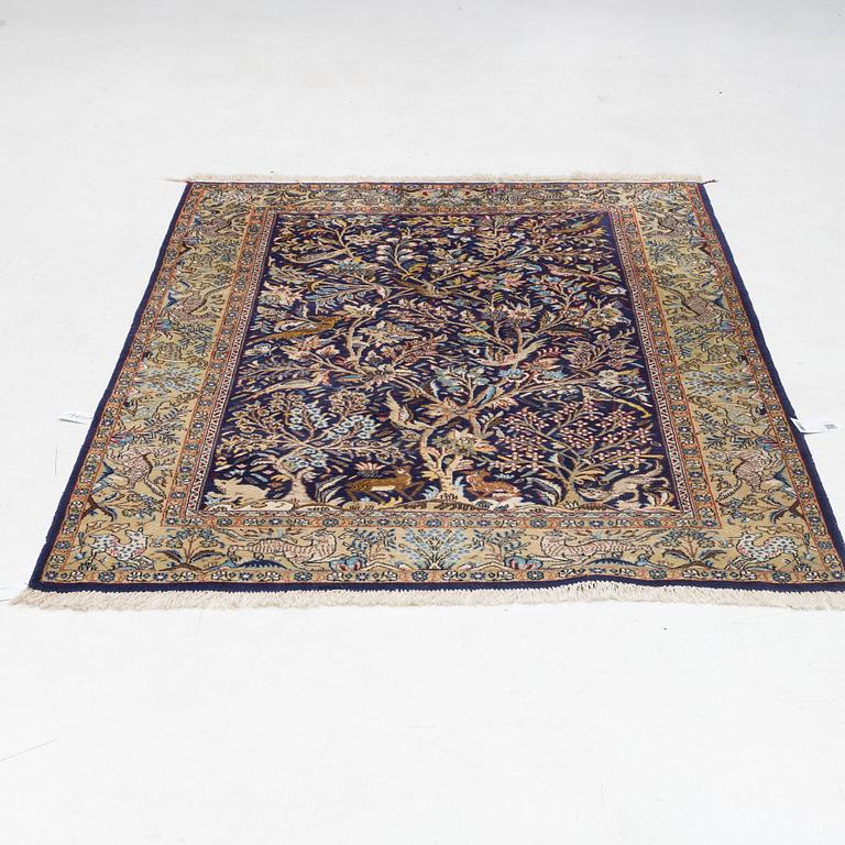 Matta, orientalisk, ca 207 x 141 cm.