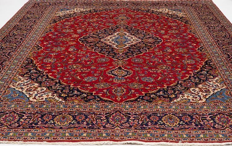 Carpet, Keshan, approx. 400 x 305 cm.