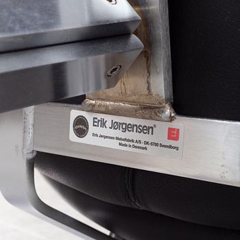 Poul Volther, fåtölj, "Corona EJ 5", Erik Jørgensen, Danmark.