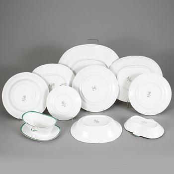 SERVISDELAR, 80 st, porslin, "Guldstjärna", Wilhelm Kåge, 1923–60.