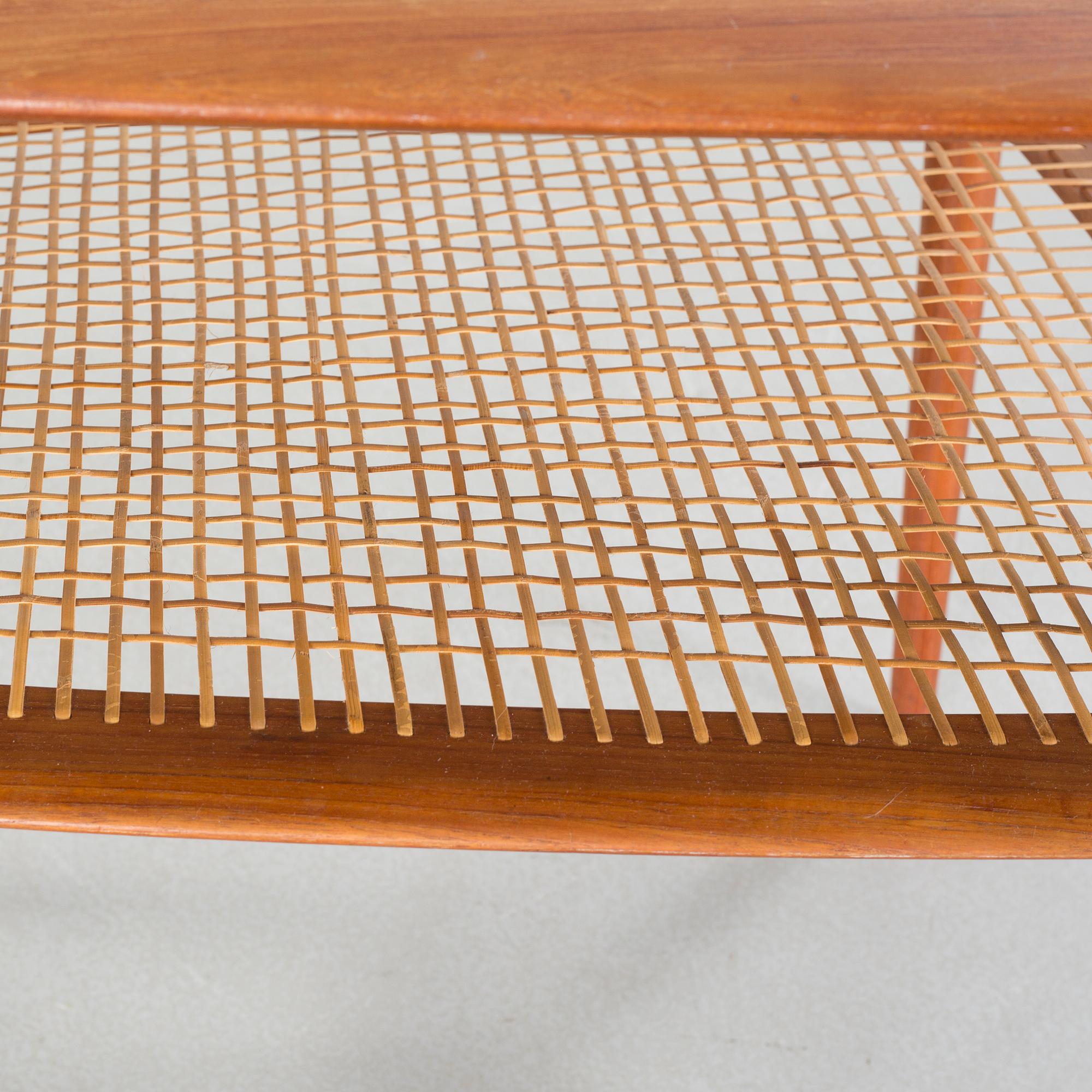 A mid 20th cenutry "Minerva" sofa table, designed by Peter Hvidt and Orla Mølgaard-Nielsen for France & Søn.