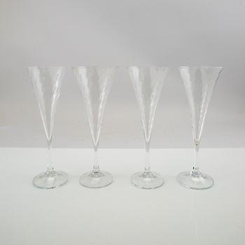 Gunnar Cyrén, champagne glasses 19 pcs "Helena", Orrefors second half of the 20th century.