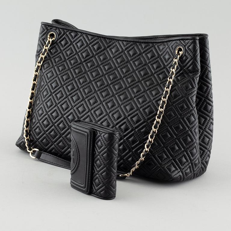 TORY BURCH, "Flemming" väska och plånbok.