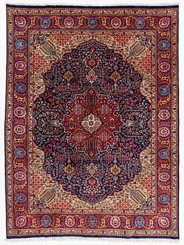 Rug, Tabriz, approx. 370 x 270 cm.