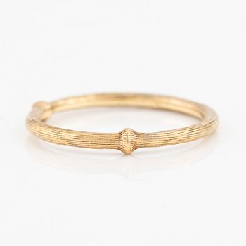 Ole Lynggaard, ring, 18K gold, "Nature I".