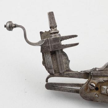 Wheel lock, first half of the 17th century.