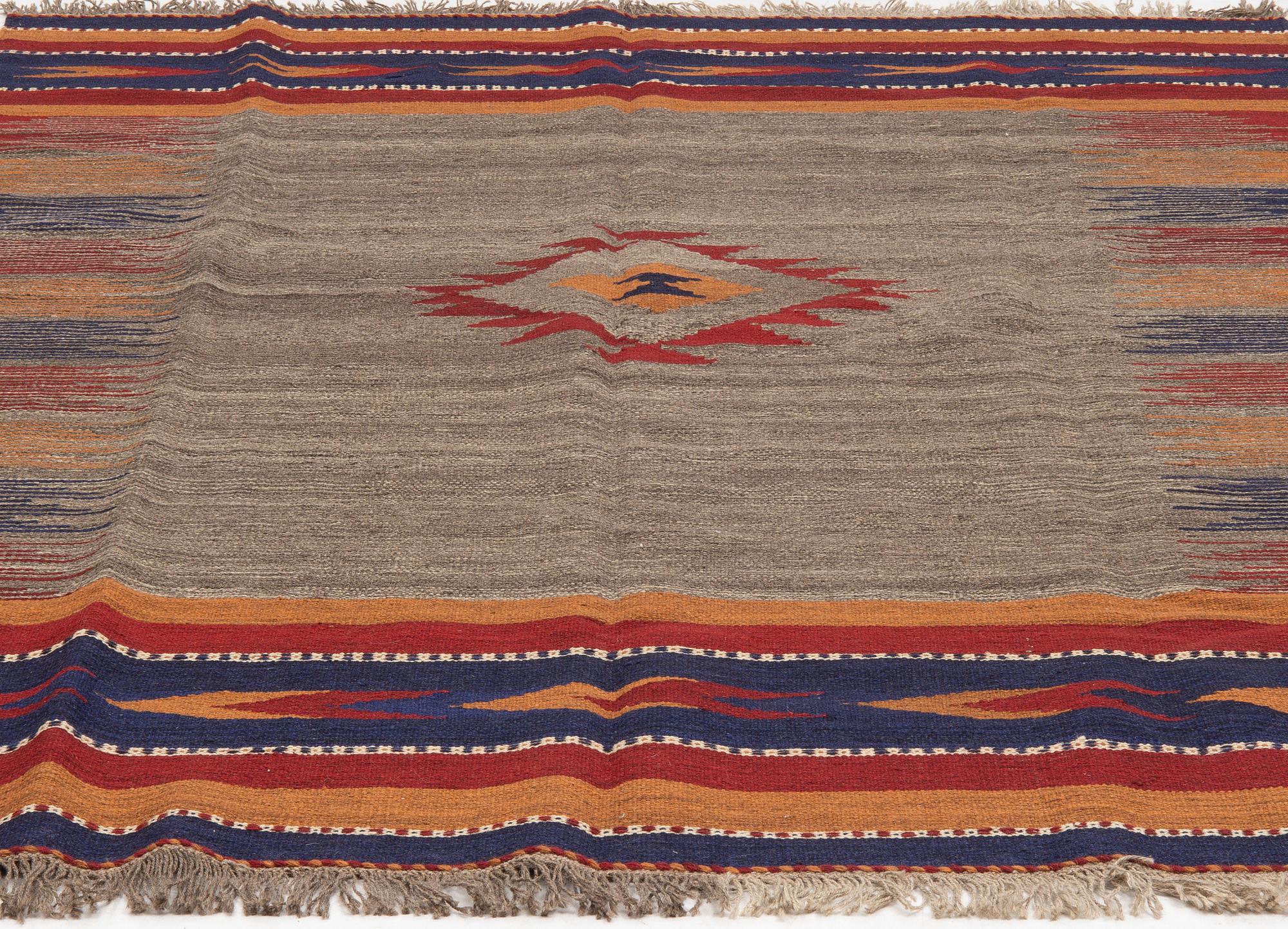 Carpet, Persian kilim, 294 x 193 cm.
