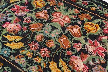 A Bessarabian kilim rug, c. 240 x 170 cm.