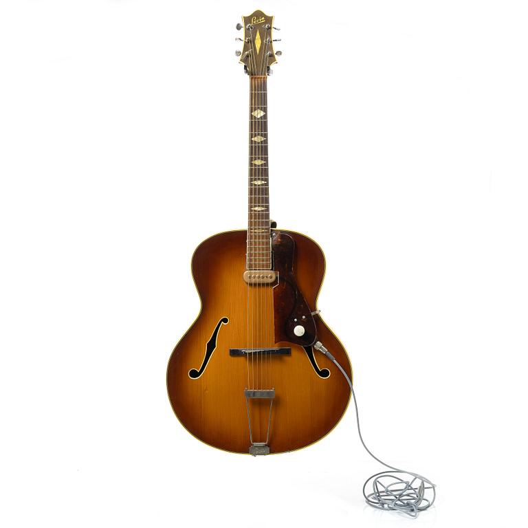 Herman Carlsson Levin, akustisk gitarr, "Modell 22", Sverige, 1945.