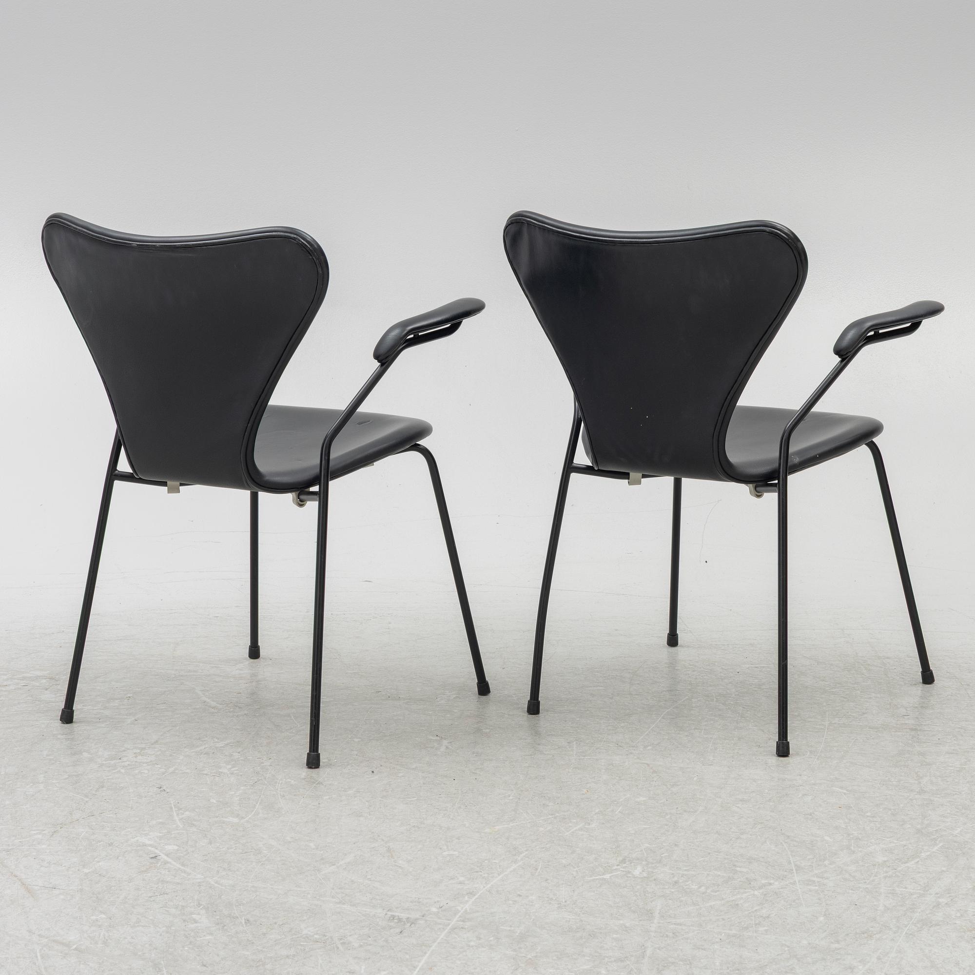 Arne Jacobsen, five 'Seven' armchairs, Fritz Hansen, Denmark, 21st century.