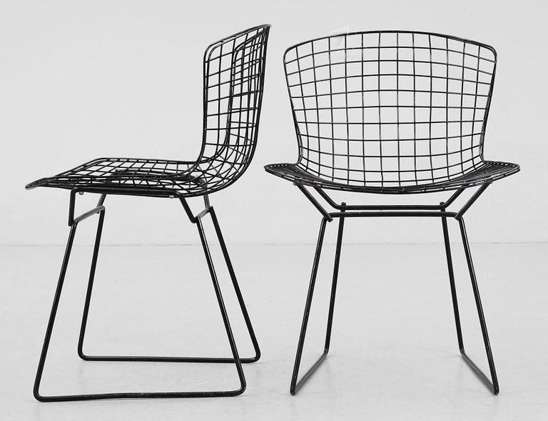 STOLAR, ett par, "Sidechair", design Harry Bertoia, 1960-tal.