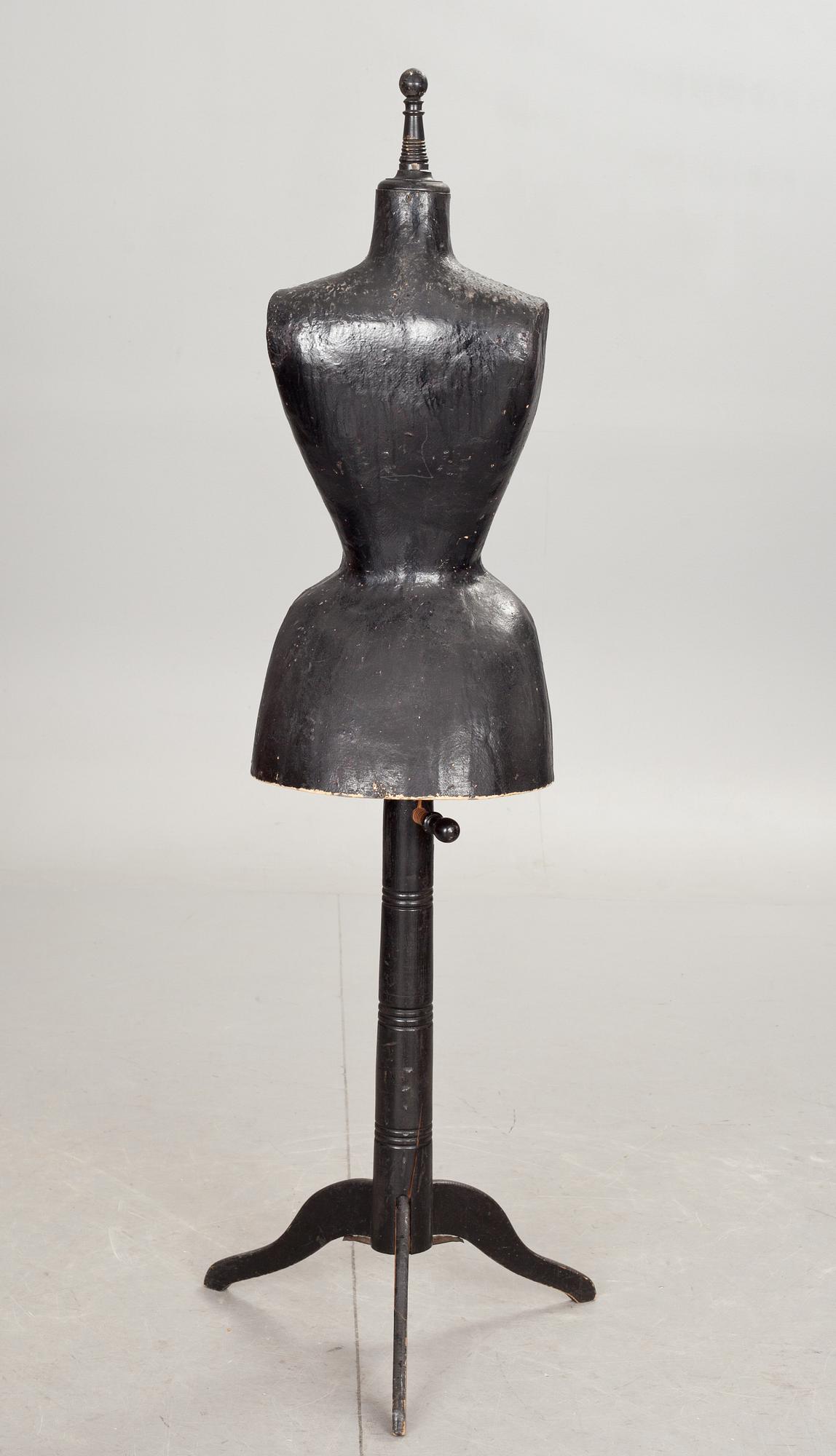 TORSO/PROVDOCKA, 1900-talets första hälft.