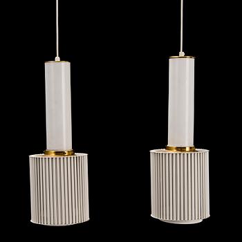 A pair of 'A 111' pendant lights for Valaistustyö.