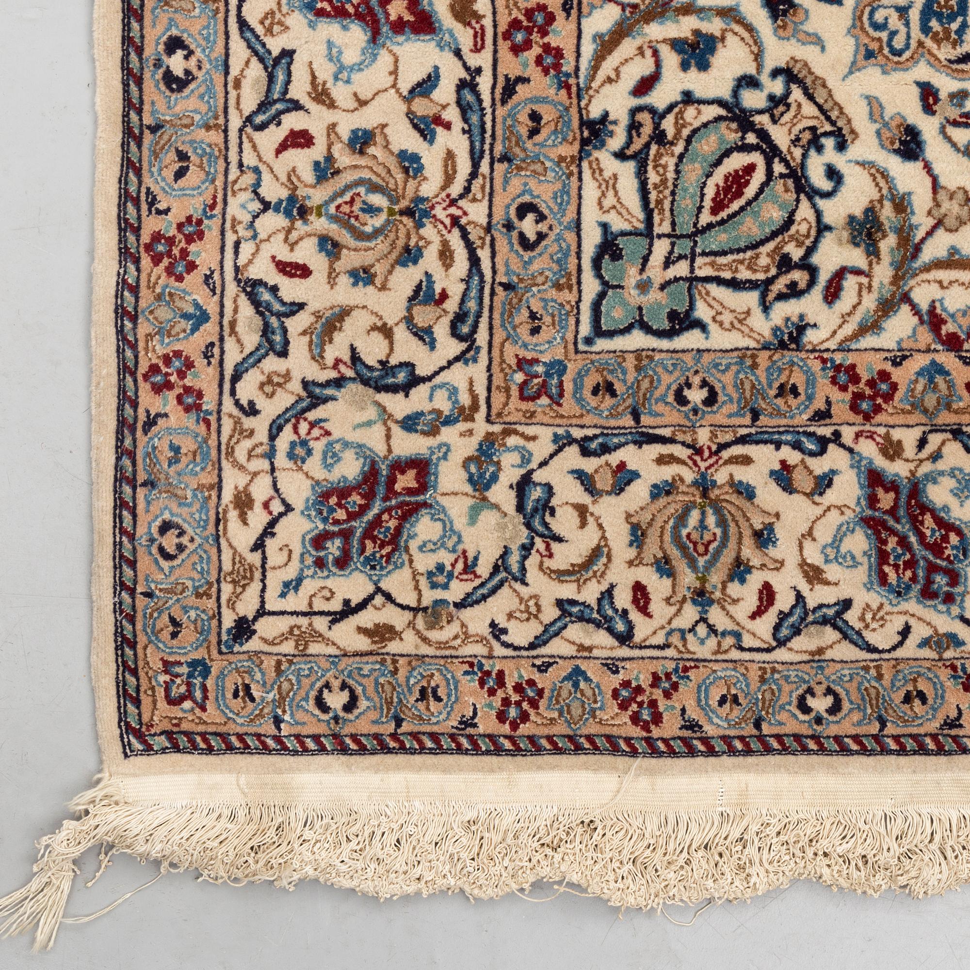 MATTA, Nain, part silk 192 x 127 cm.