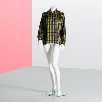 BLUS, Yves Saint Laurent.