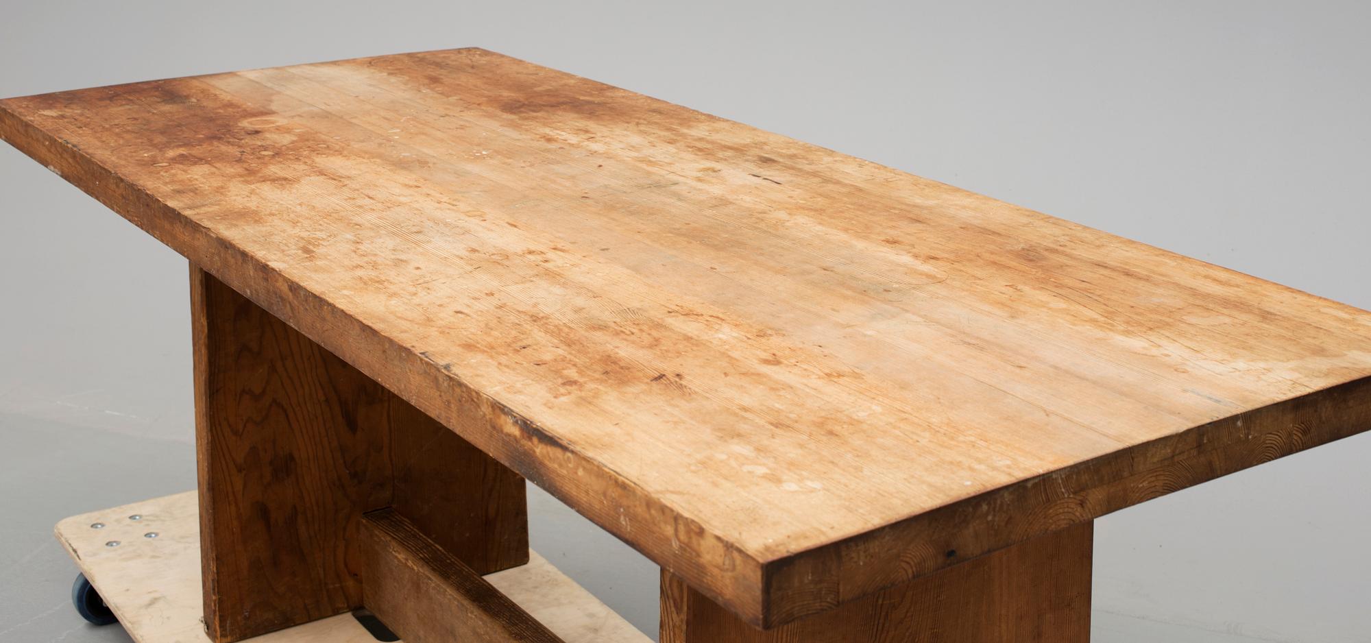 BORD, "Lovö", Axel Einar Hjort, Nordiska Kompaniet, Stockholm, 1930-tal.