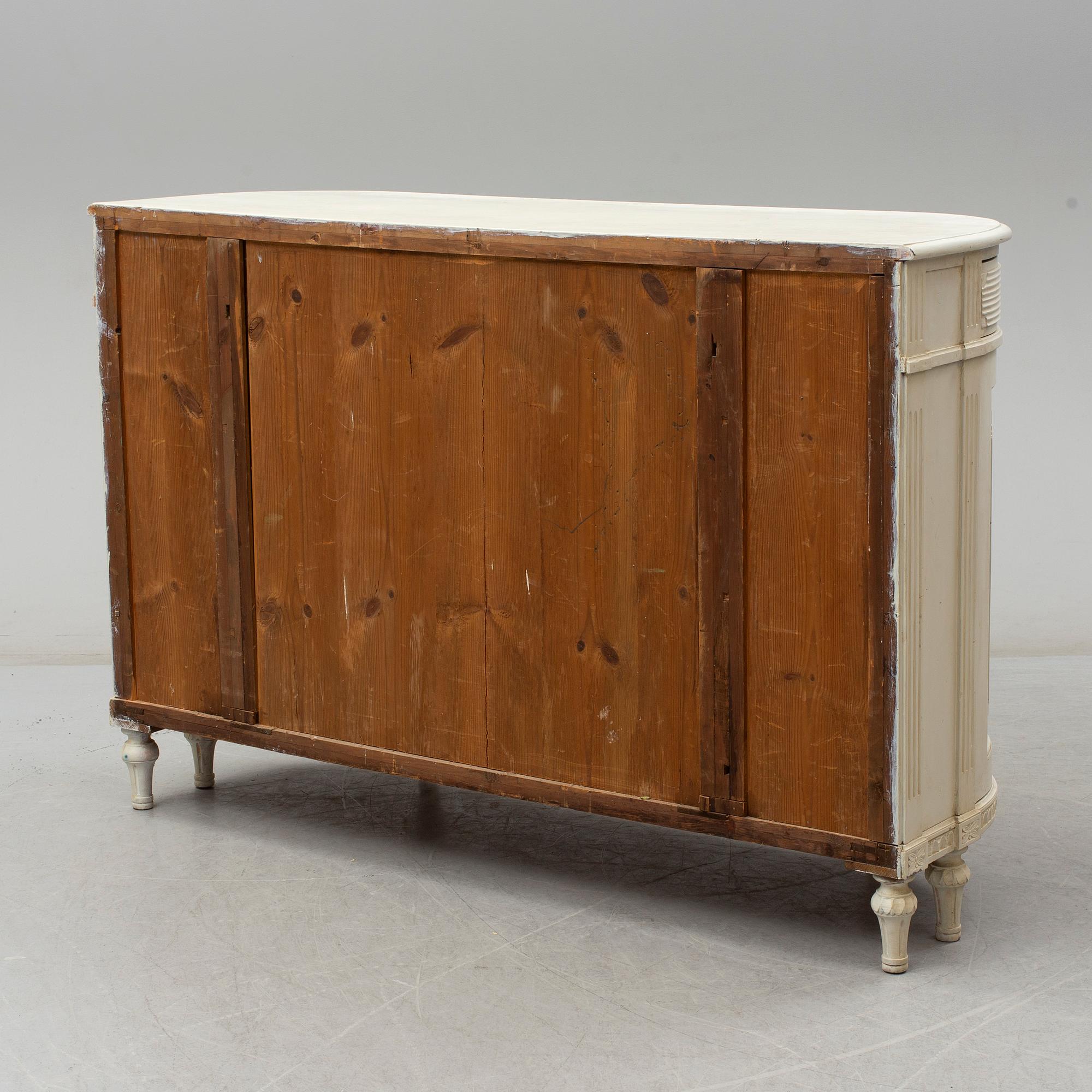 SKÄNK, gustaviansk stil, 1900-talets första hälft.