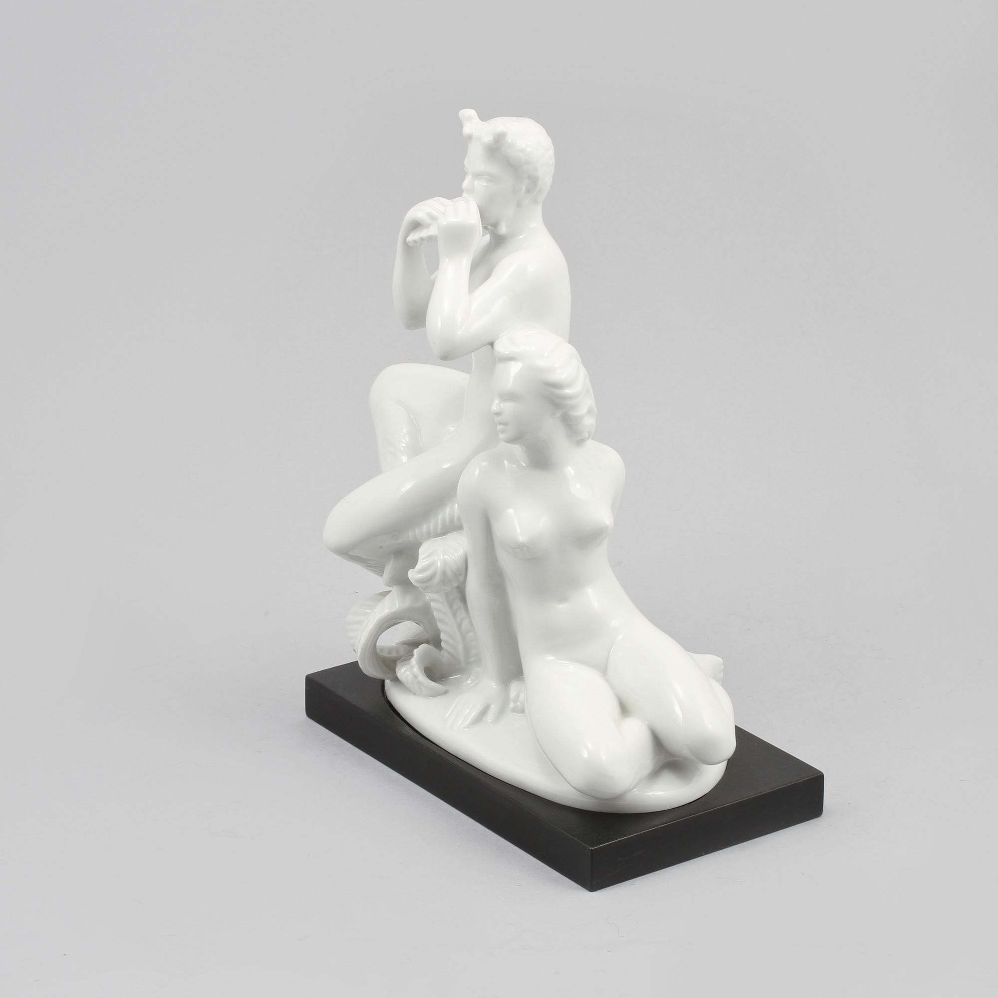 FIGURIN, porslin, Harald Salomon, Rörstrand, 1940-tal.