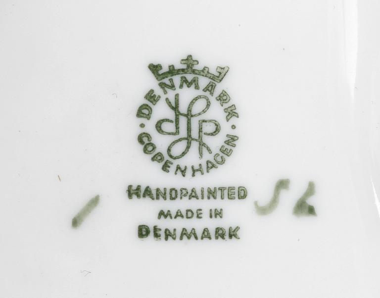 FIGURINER, 3 st, porslin, Bing & Gröndahl resp Dahl Jensen, Danmark.