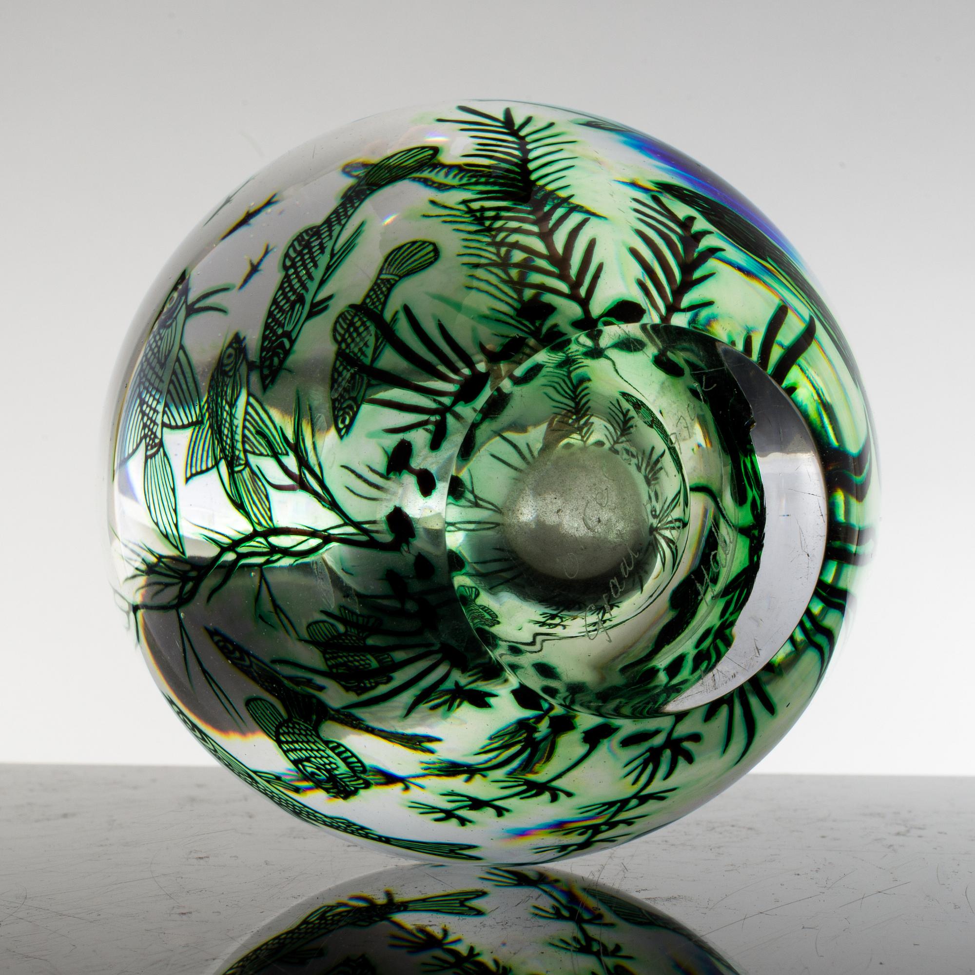 A Fishgraal vase by Edward Hald for Orrefors 1955.