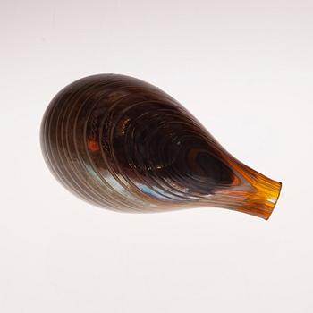FIGURIN, glas, signerad O. Toikka, Nuutajärvi.