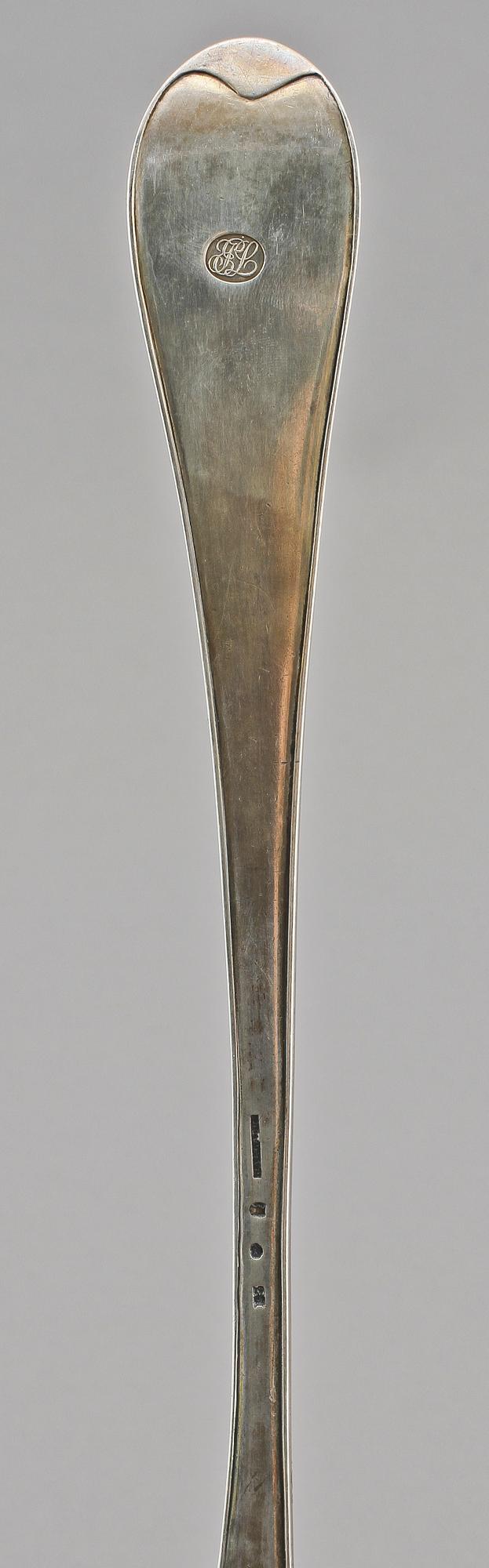 SOPPSLEV, silver, Johan Abraham Hallardt, Stockholm, 1808. Vikt 270 g.