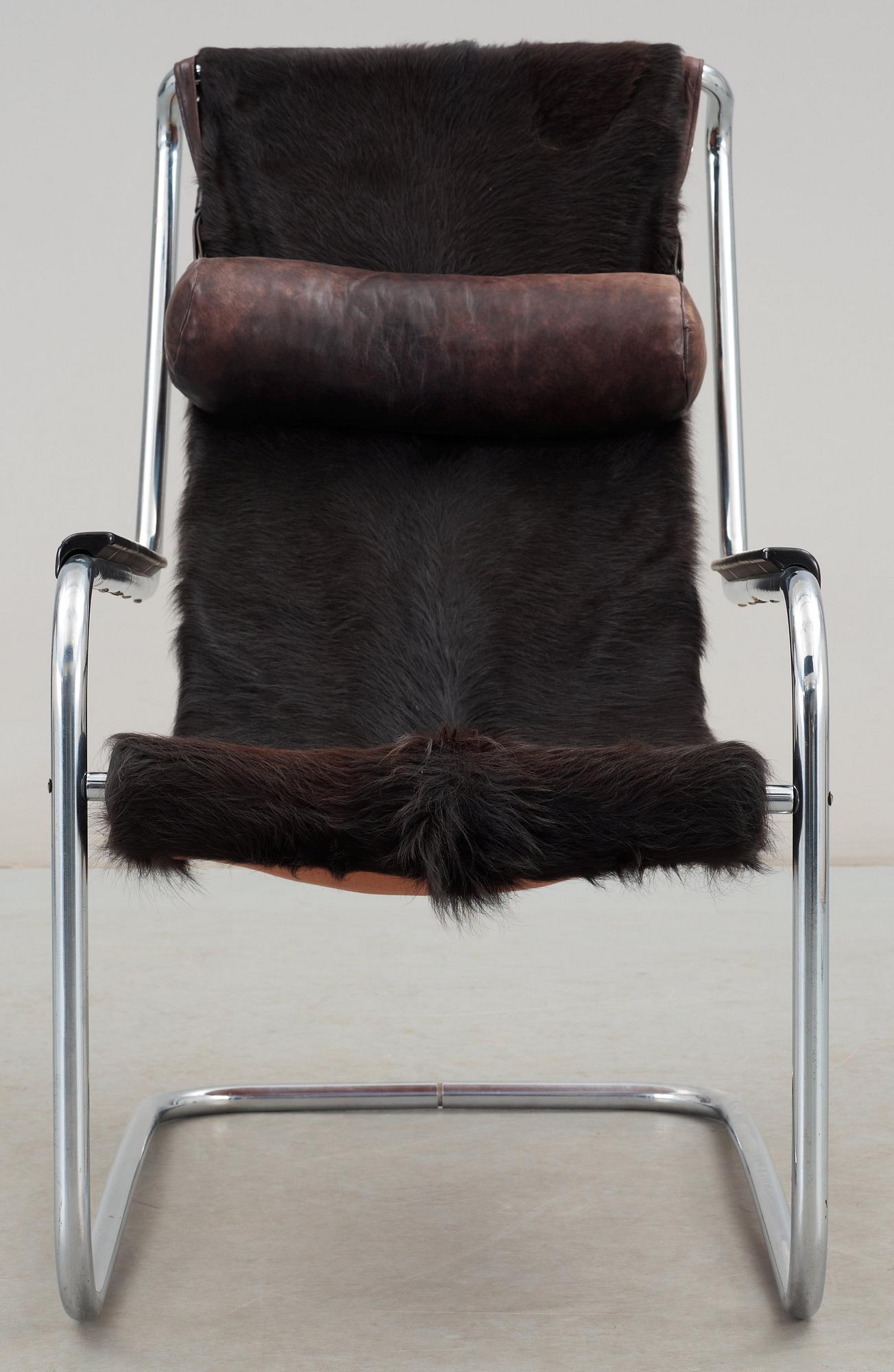 An easy chair by Hans & Vassili Luckhardt or Anton Lorenz, originally by Desta Stahlrohrmöbel, Berlin.