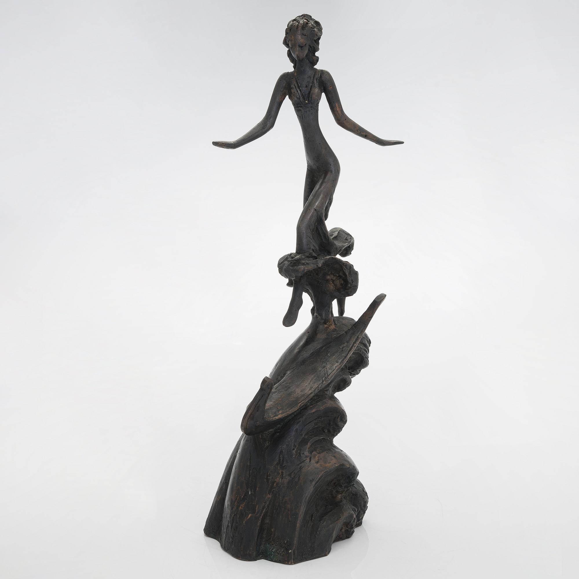 Ellen Kolk, Kvinnofigur.