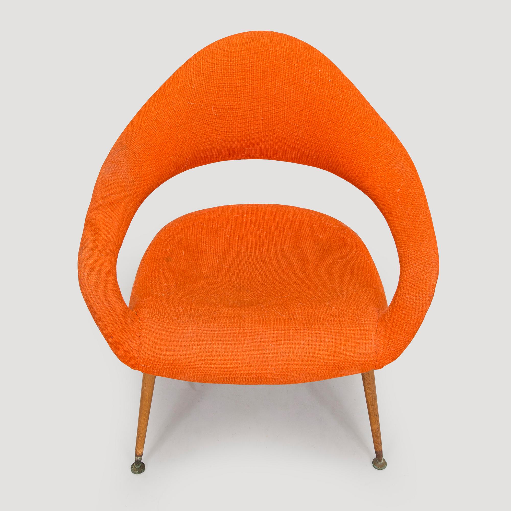 Gastone Rinaldi, nojatuoli, "DU 55 P", Italia. Malli muotoiltu vuonna 1954.