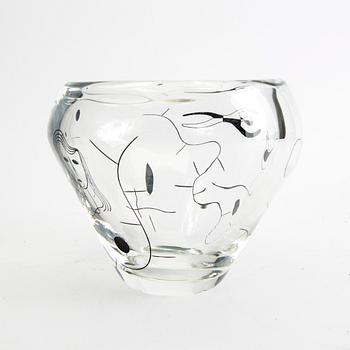 An 1950:s glass vase 'Grapa' by Bengt Orup for Johansfors, Sweden.