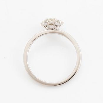 Pear shaped diamond ring.