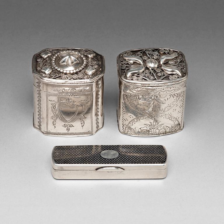 Dosor, 3 st, silver, en Moskva 1861, två stycken Holland, sannolikt 1800.tal.