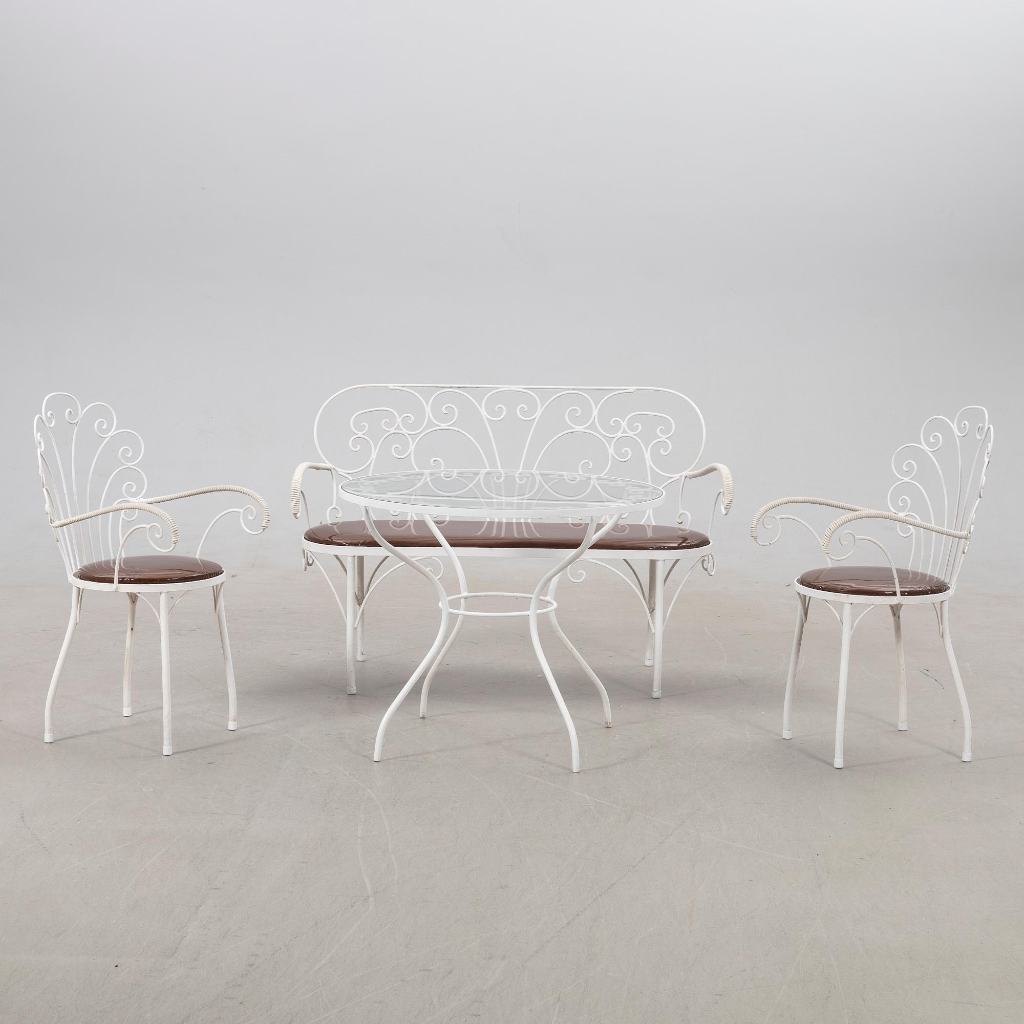 Trädgårdgrupp, 4 delar, 1900-tal.