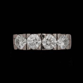 188. Diamantgradering, A brilliant-cut diamond ring, total carat weight 2.02 cts.