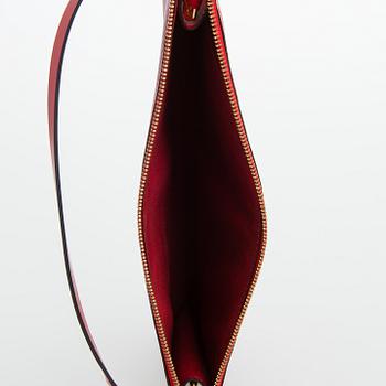 Louis Vuitton, epi pochette.