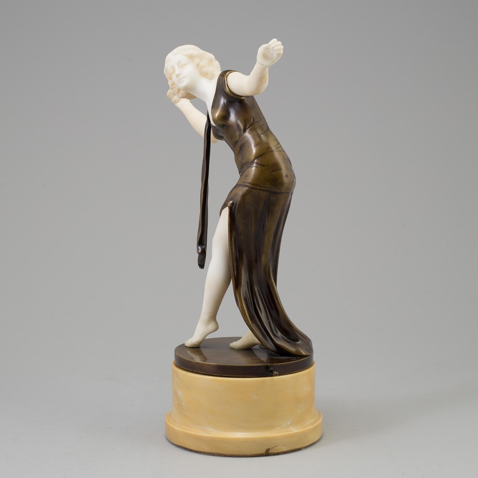 Unknown artist, a 20th century sculpture "Dancer with castanets", patinated bronze on marble bace, signed Blancz.