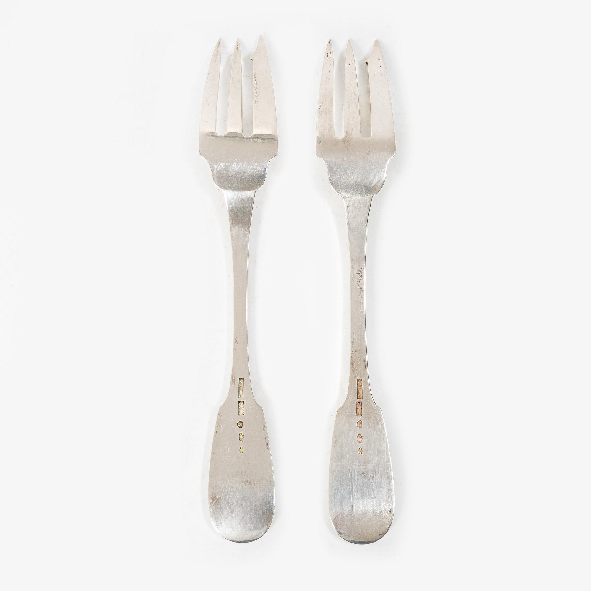 A set of twelve Finnish silver fish forks, mark of Gustav Roland Mellin, Helsinki, 1901.