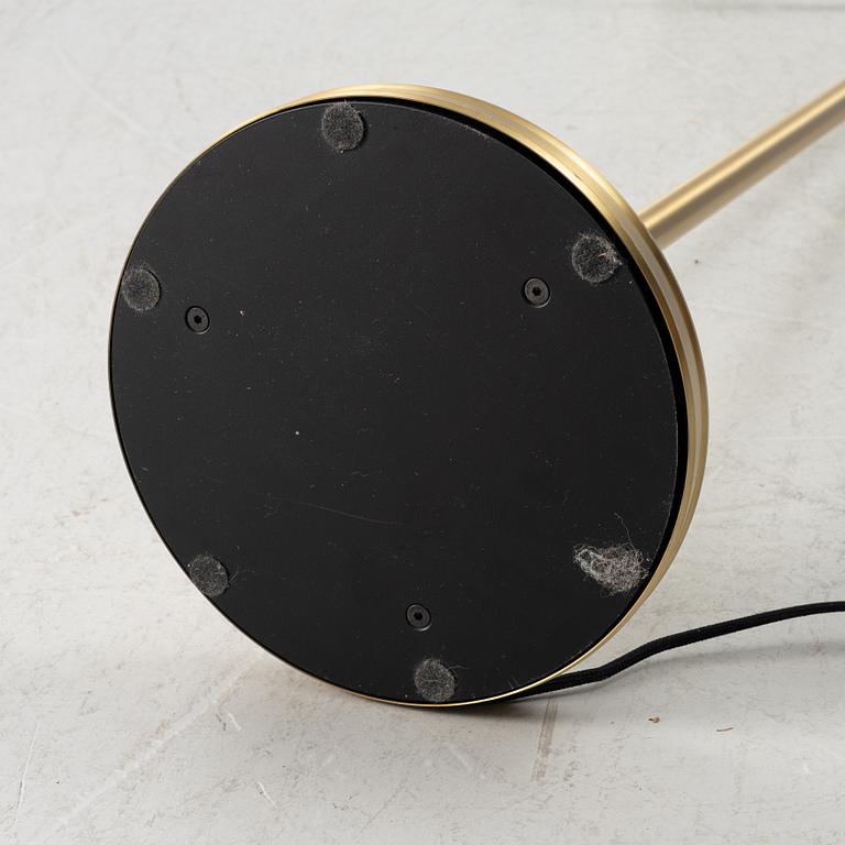 Josef Frank, floor lamp, model 2368, Svenskt Tenn.
