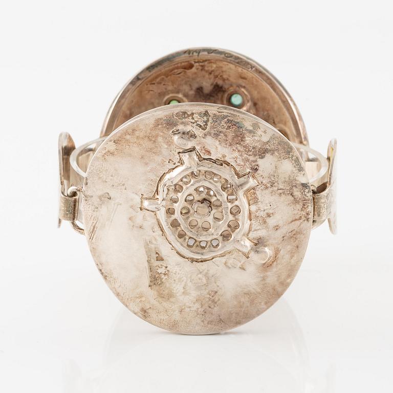 Lars Arby, a bracelet, sterling silver with green stones, Gothenburg 1967.