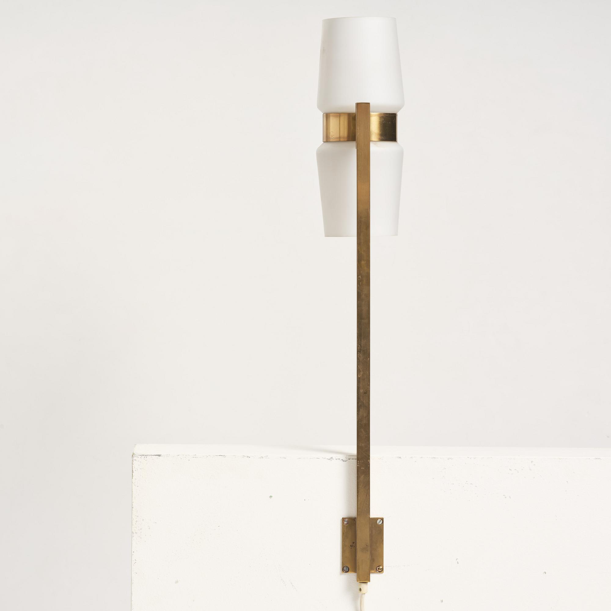 Three table lamps, mid-20th Century.