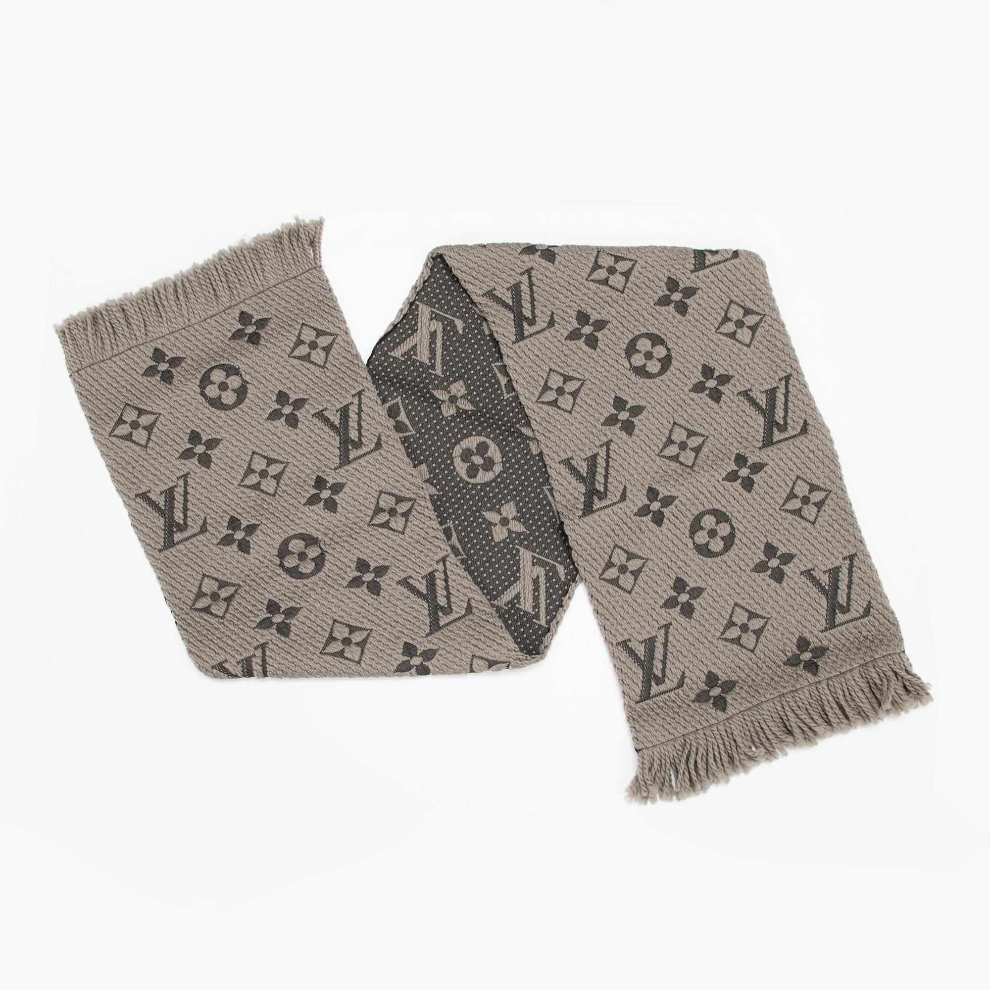 Louis Vuitton,"Logomania", scarf.