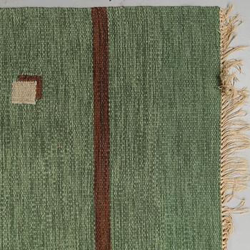 MATTA, rölakan, omkring 1900-talets mitt, ca 269 x 232 cm.