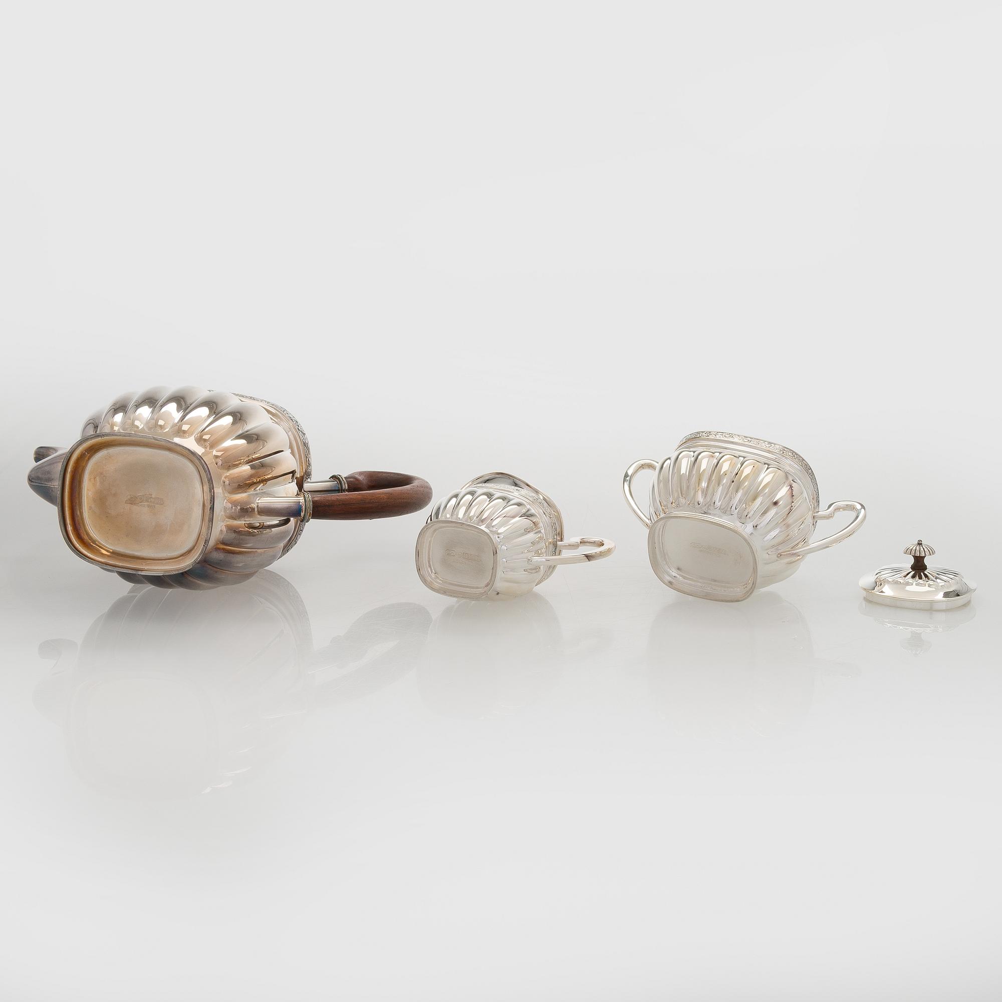 Coffee service, three parts, silver, Kultakeskus Oy, Hämeenlinna,  1976 - 1979.