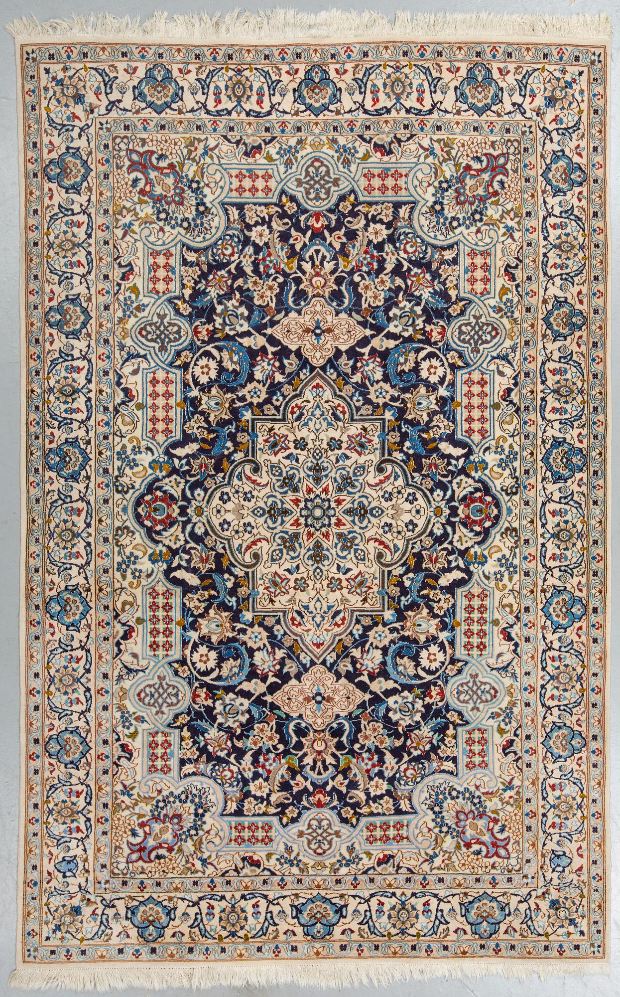 A CARPET, Nain, part silk, ca 258,5 x 165 cm.