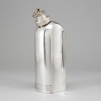 FOLKE ARSTRÖM, a silverplated shaker, GAB.