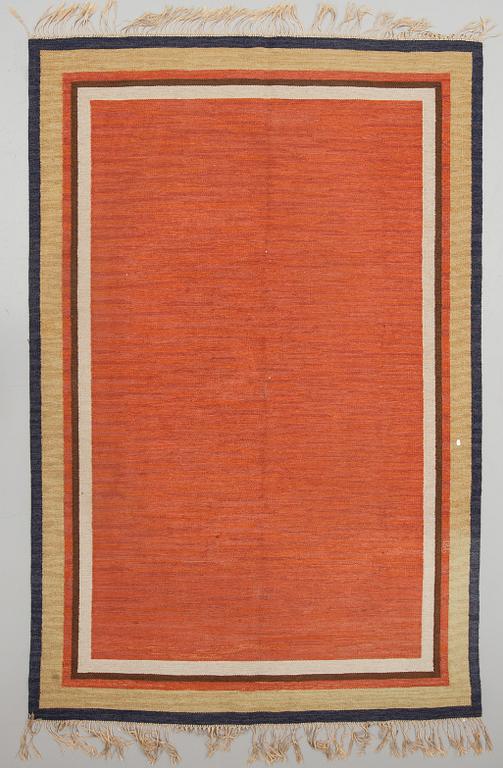MATTA, rölakan. 1900-talets mitt. Ca 308 x 200 cm.