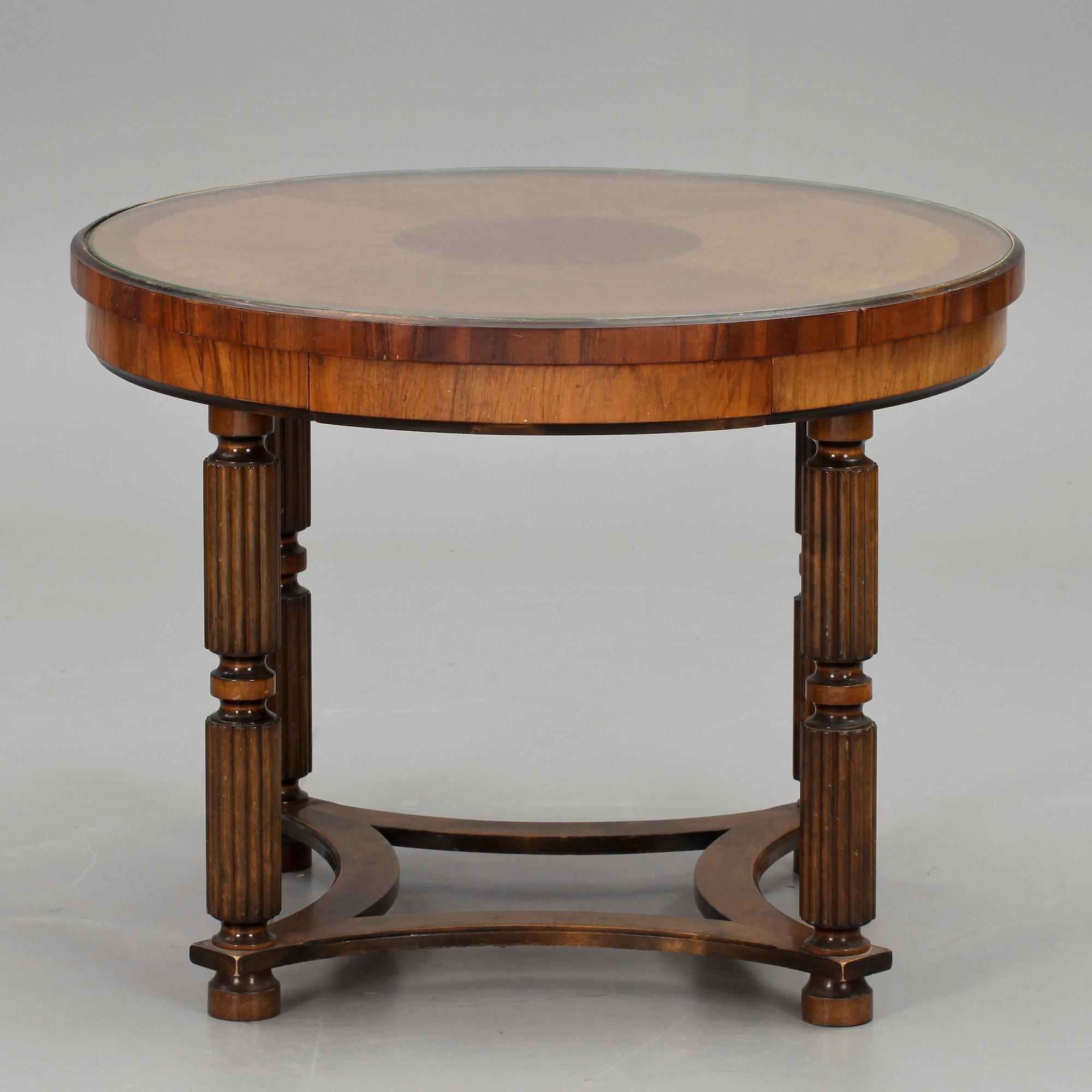 BORD, Art deco, 1900-talets första hälft.