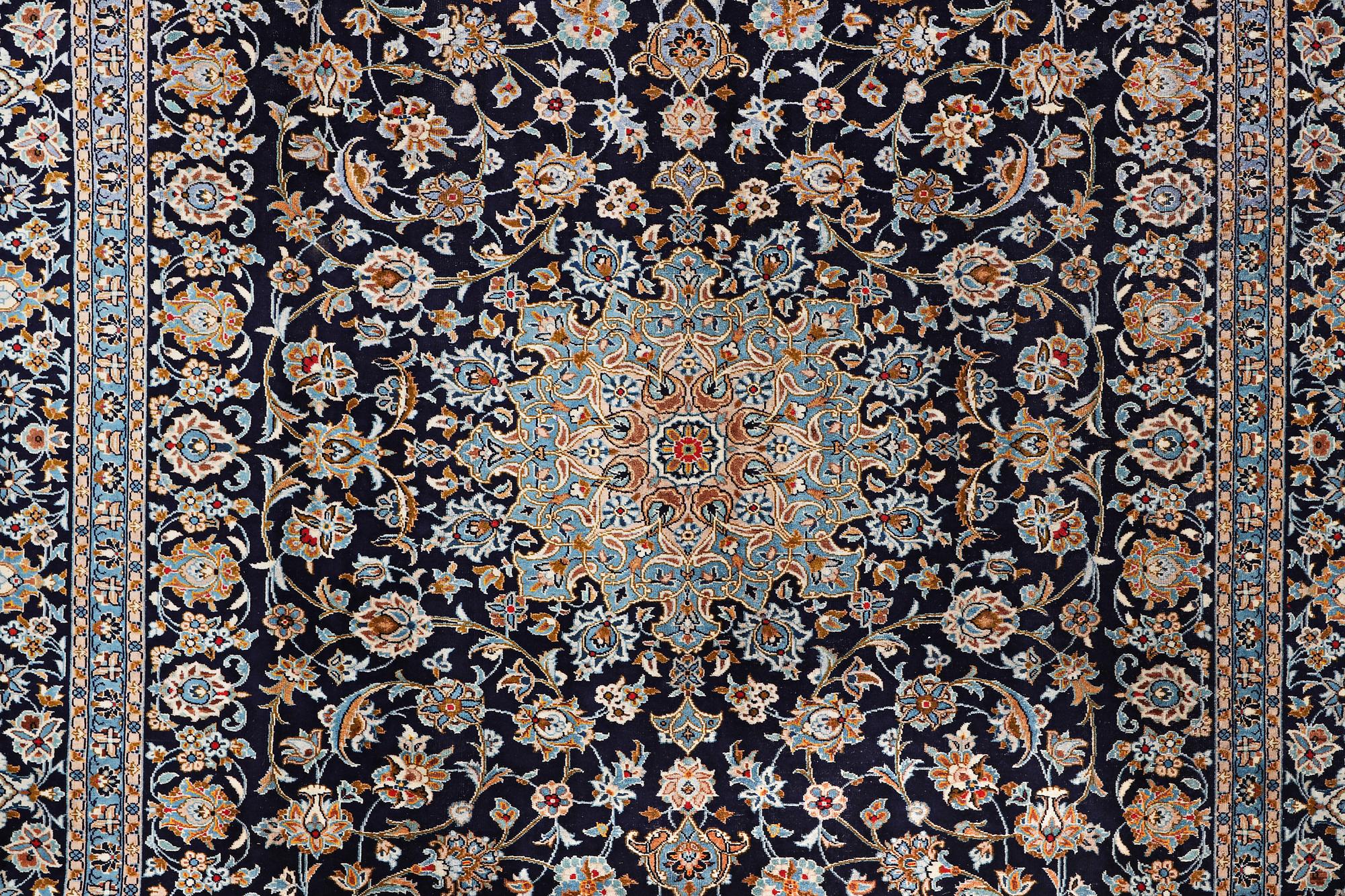 A carpet, Kashan, ca 391 x 286 cm.