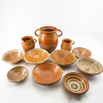 Jug, spill bowl and bowls 11 dl Skåne 20th century glazed earthenware.